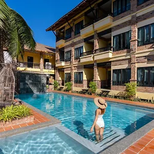 Motive Hotel